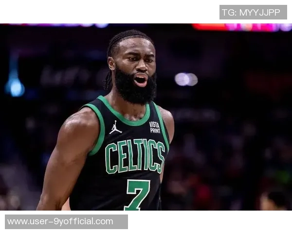 杰伦布朗成为凯尔特人历史上第三位开赛18场得分突破500的球员