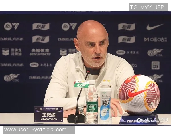 穆斯卡特坚守中超执教岗位流浪者俱乐部启动备选方案应对变数