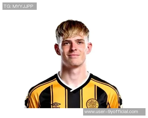 太阳报称卡里克坚决阻止马奎尔离队曼联冬窗将拒绝所有转会报价 太阳报称卡里克坚决阻止马奎尔离队曼联冬窗将拒绝所有转会报价